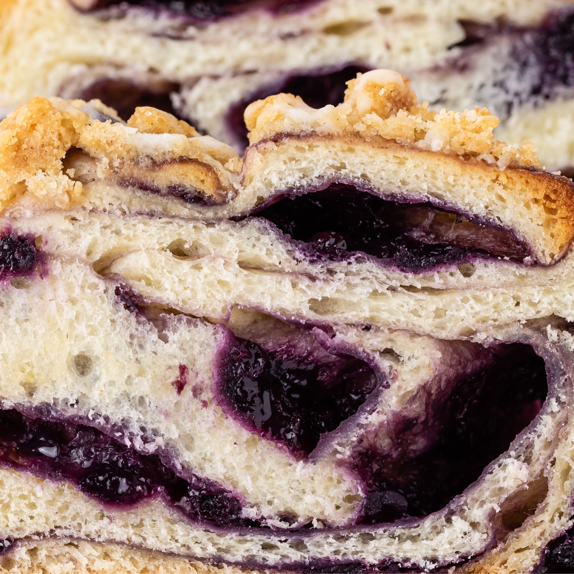 blueberry crumb cake babka