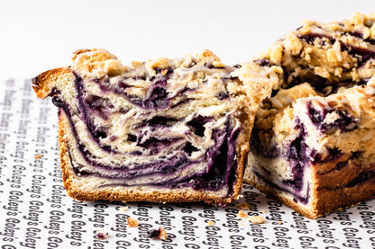 blueberry crumb cake babka